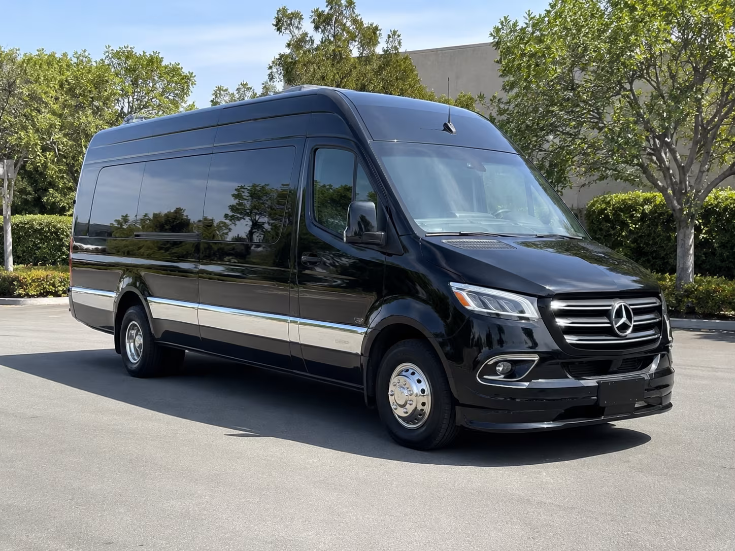 Aurora Airport Shuttle & Transportation group transportation