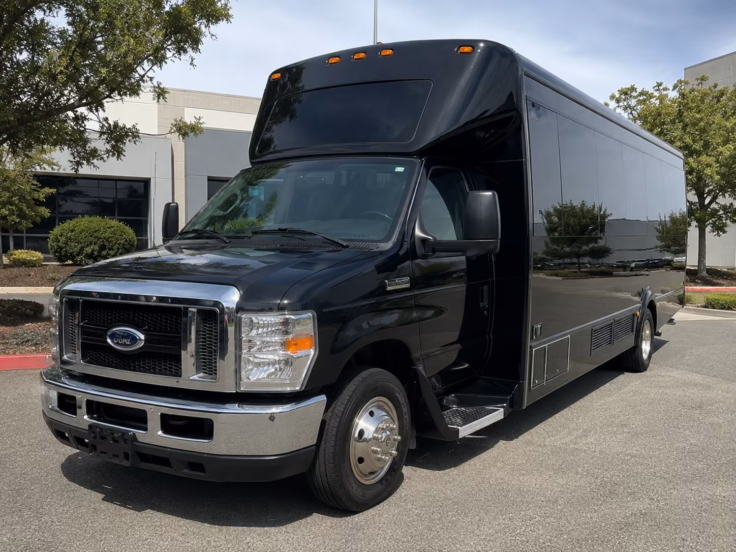 Aurora aurora private event party bus rental party bus exterior