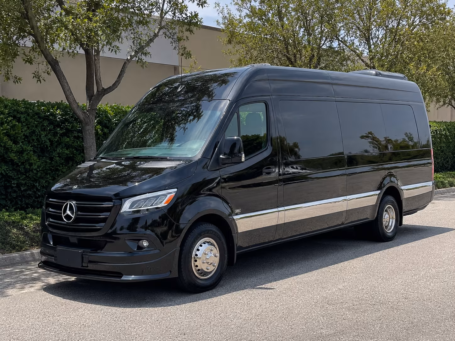Denver Wedding Transportation & Shuttle Service