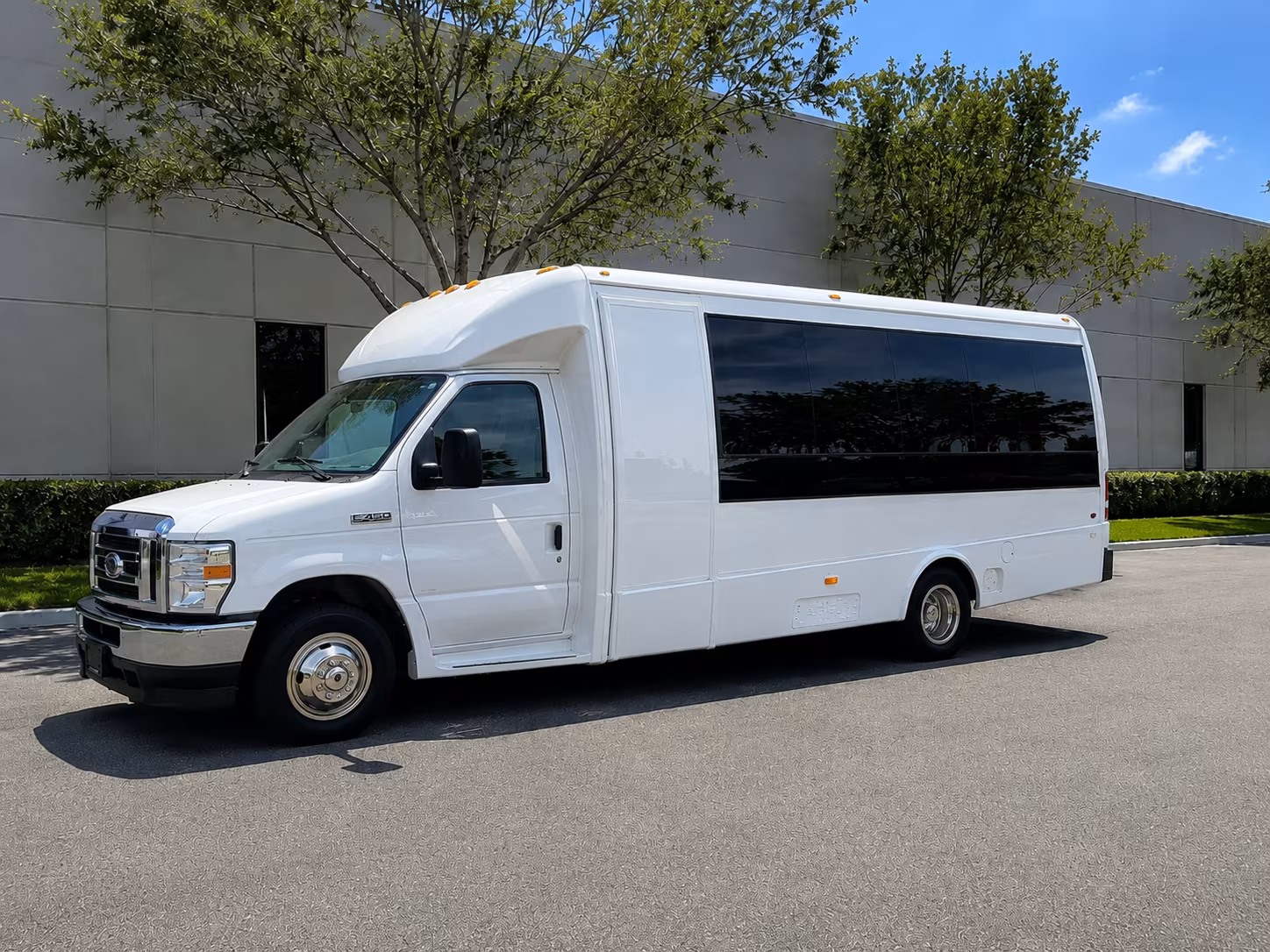 Lakewood Corporate Event Transportation